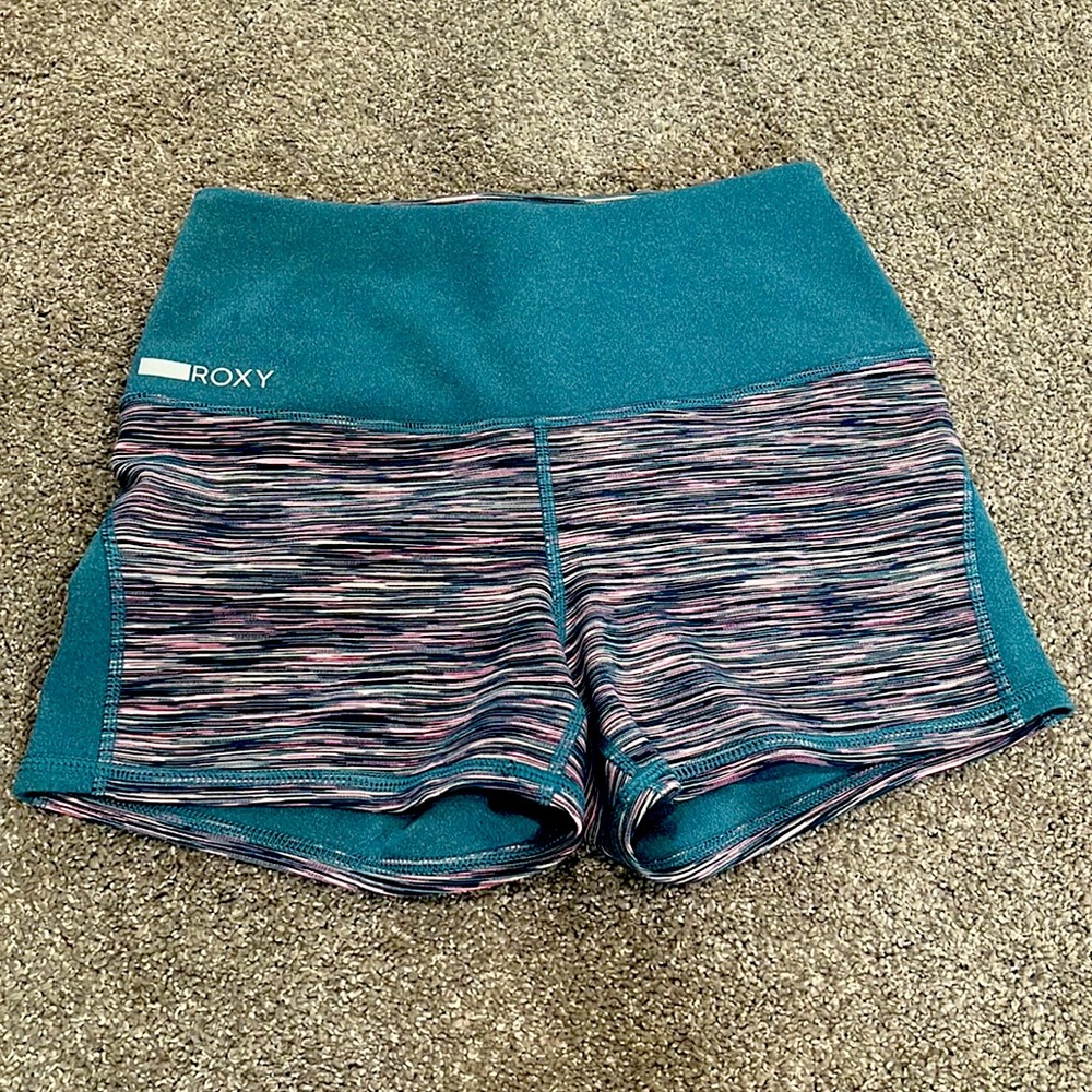 Reversible Roxy biker shorts